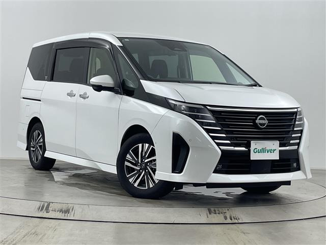 セレナ  e-パワー ハイウェイスター V 修復歴無し
