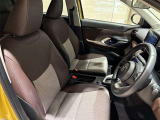 運転する人の体をしっかり支えるシート!使い勝手のいいパワーシート♪