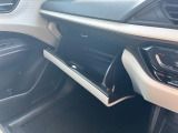 車検証を入れてくのにとっても便利なグローブボックス☆