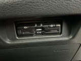ETC車載器です!高速道路の料金所で慌てて財布を探すことも無くなります!