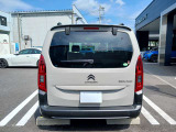 お忙しく実車確認できないお客様にも安心してご購入頂けるクオリティを目指しております。全国のディーラーで保証が受けられます。