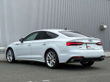Audiが考えるタイムレスなデザインとは、長い年月を経ても美しく魅力的であり続ける。それはつまり、シンプルなデザインであるとAudiは考えています。