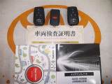 スマートキー&エンジンスターター付。取扱説明書とメンテナンスノートもあります☆品質評価シート付いてます!トヨタ認定中古車ライト!!