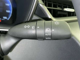 トンネルなど、周囲の明るさの変化でランプ類を自動オン・オフするコンライトです(消し忘れ防止機能付)