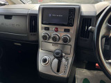 ☆ストラーダメモリーナビ!DVDや地デジの視聴も可能♪バックモニター装備で車庫入れなども安心です♪