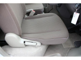 スズキ認定中古車とは、スズキが認定した検査員が、車両を検査し評価した、【車両状態証明書】付きの中古車です