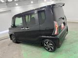 ウェルカムオープン機能付♪降車時に予約をすると電子カードキーを持って近づけば自動オープンしてくれます(^^♪