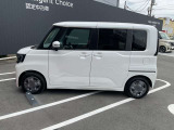 納車前には当社整備工場にて、日産整備士が、車検整備を実施。安心してお乗り頂けますようお渡しさせていただきます。
