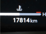 ワンオーナー車で走行距離の少ないアルファードです。