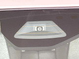 【スズキ セーフティサポート】走行中に前方の車両等を認識し、衝突しそうな時は警報とブレーキで衝突回避と被害軽減をアシスト。より安全にドライブをお楽しみいただけます。