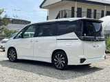 人気の車両となりますので、是非一度直接ご覧になってください。
