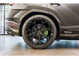 Rims Pelope 23'' with titanium wheel  bolts - Shiny Black