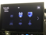 Bluetooth対応、ミュージックサーバー、フルセグTV搭載。DVD・CD再生、USB入力に対応しています。