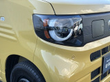 明るくて長寿命のLEDヘッドライト採用