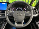 【純正革巻きステアリング】上質な革を使用することで、手にしっかり馴染みとても運転しやすいハンドルです♪