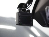 ◆ドライブレコーダー◆映像・音声などを記録する自動車用の装置です。 もしもの事故の際の記録はもちろん、旅行の際の思い出としてドライブの映像を楽しむことができます。