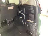車いすを載せると、6人乗車になります。
