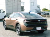 明るく広々、落ち着いた店内では、中古車のご検討・ご購入のほか、携帯電話(au)の購入等、様々なご相談に幅広く応えていきます♪