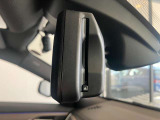 ルームミラー内蔵ETC車載器(自動防眩付)後続からの光が一定以上になると自動で眩しさを緩和します。