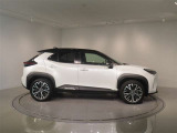 スーパーUVカット・IR〈赤外線〉カット機能付フロントドアグリーンガラス&UVカット機能付プライバシーガラス(リヤドア・バックドア)