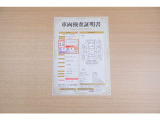 【車輌検査証明書】店頭にてクルマの状態が一目で分かる検査証明書を公開中。トヨタ認定検査員が厳しく査定し、状態を点数と図解で表示しています。修復歴はもちろん、傷やヘコミの箇所や程度がご確認いただけます。