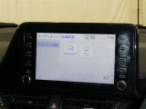 話題のディスプレイオーディオ装着。ナビ、フルセグTV、Bluetooth接続等、充実のオーディオ性能です!お気に入りのメディアを再生すれば車内は、まるで貴方専用のオーディオルームです。