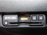 ■【ETC車載器】が装備されています。セットアップをしてお渡しとなり、ETCカードを差し込むだけで高速道路の利用が可能です。