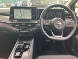 大きなガラスで視界が良く運転しやすいです