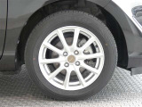 R3年式夏タイヤ185/60R15ダンロップ製です。