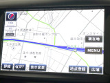 ●純正ナビ:一体感のあるナビは、高級感ある車内を演出してくれます。オーディオ機能も充実しておりますので、運転もより楽しめます♪