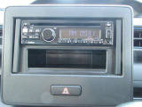 1DINオーディオ搭載。ご納車のその日からお気に入りの音楽でドライブをお楽しみいただけます。