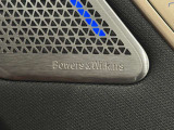 Bowers&Wilkinsサウンドシステムは至福な時間を提供いたします。