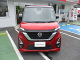 万が一のトラブルにも、全国の3000ケ所の日産サービス工場で修理可能!!年間走行距離無制限、バッテリーも保証対象です!