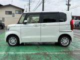 左パワースライドドア付きで便利!小さなお子様も乗り降り楽々です♪スイッチは運転席にもありますよ!