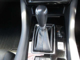 DCT、CVT、従来型のATなど、すべてのトランスミッションの利点を集約し、ロックアップ領域を大幅に拡大し伝達効率の向上とマニュアルトランスミッションのようなダイレクト感を実現した自社製ATです。