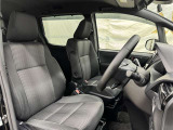 ゆとりある広々とした車内空間は、ドライブを始め買い物やレジャーなど、幅広く活躍します。一人でもみんなとでもお出かけを楽しみましょう!