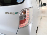 リーフ(葉)をイメージしたデザインのLEDテールランプ!