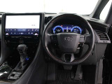 運転席廻りです。