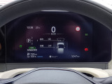 1オーナー車 走行5,347キロ/走行用バッテリー残12セグ。※タッチの差で他のお客さまによる商談・成約済となる事がございます。掲載車へのお問い合わせや来店予約等ご相談お待ちしております。