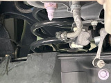 お車を安心してお乗りいただく為には、足回りの定期点検が欠かせません。サービスサポート(有償保証)では無料点検もご提供しており、安心のカーライフをお過ごしいただけるサポート体制が整っています。