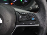 ◆アダプティブクルーズコントロール◆予め設定した車速内でクルマが自動的に加減速。前走車との適切な車間距離を維持しながら追従走行します。
