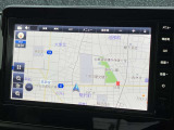 日産純正メモリーナビ付きで、遠くのお出かけの心強い味方です♪Bluetooth,CD,DVD装備で色々な音楽ソースが楽しめ直感的に操作できるタッチパネル♪