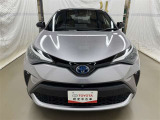 走行安定性もばっちりです。運転しやすくロングドライブも安心です。