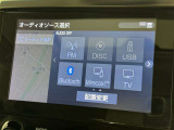 お気に入りの曲をBluetoothで再生できます♪ ドライブがさらに楽しくなりますよ♪