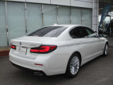 名鉄AUTOオリジナルコーティングMコートをはじめウインドフィルム施工、ドライブレコーダー取付、BMWパフォーマンスアクセサリーなど各種承ります。