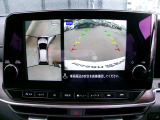 アラウンドビューモニター!空から見下ろしているかのような映像を映し出します。駐車時には安心ですよね♪