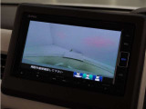 ◆バックカメラ◆リバースにするだけで映ります、後方の安全確認や、狭い駐車場での車庫入れ、雨の日や夜間など視界の悪い時に便利です!安全にバックする為には欠かせない装備です。
