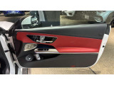 ファイナンスプランは3種類ご用意しております。『ユーズドカー・ウェルカムプラン』は、ローン元金の一部を、お支払い最終回まで据え置き、毎月のお支払い額を軽減出来ます。