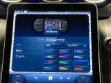 車内を彩るアンビエントライト。いつでもお好みの室内空間を演出してください。