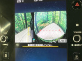 【サイド&バックカメラ】停車・駐車時に死角になりがちな運転席から見えづらいサイドとリアの障害物を確認できます!雨天時や夜間などは特に活躍してくれるアイテムです。